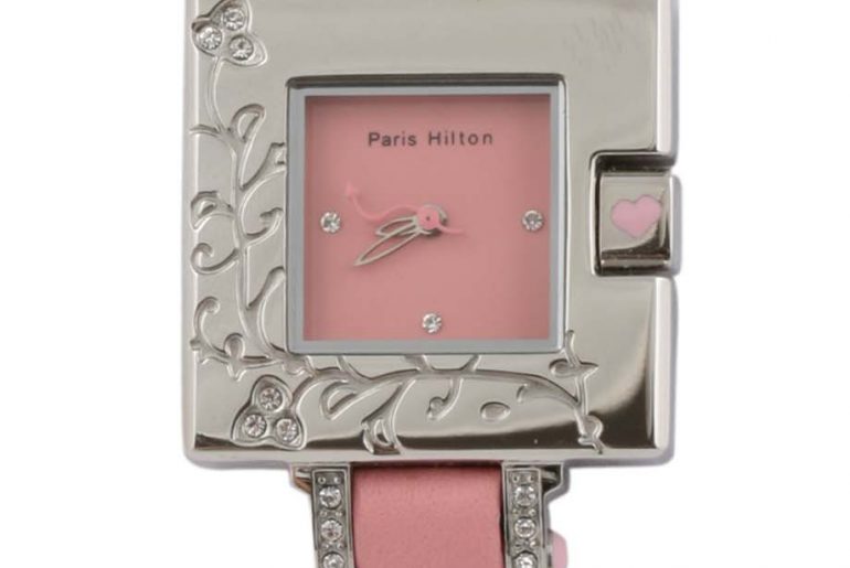 Eπώνυμα ρολόγια σε προσφορά