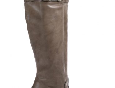 Γυναικεία παπούτσια σε προσφορά