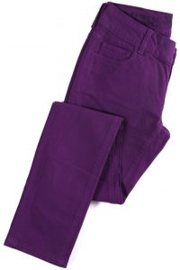 Προσφορά σε Γυναικεία ρούχα, jeans, φούστες, τοπ, φορέματα από τα brands Lussile, Antik Denim, AppleBottoms και άλλες!