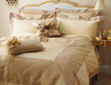 Kylie Minogue at home Λευκά Είδη σε προσφορά