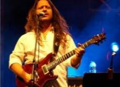 Αντώνης Μιτζέλος @ Passport