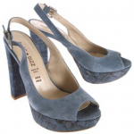 Γυναικεία παπούτσια σε προσφορά