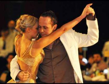 Κερδίστε προσκλήσεις για την παράσταση Los Maestros del Tango στο θέατρο Βadminton