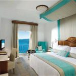 Διαγωνισμός womenonly.gr με δώρο διακοπές στο Myconian Imperial στη Μύκονο