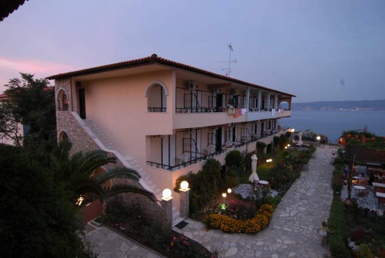Διαγωνισμός halkidikifocus.gr, κερδίστε διακοπές στο Sun Rise Hotel στην Αμμουλιανή