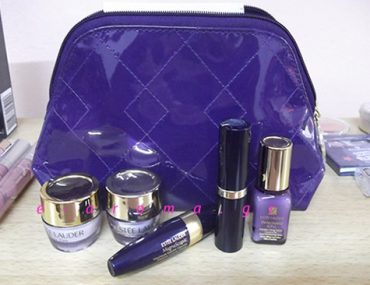 Διαγωνισμός e-aroma.gr με δώρο ένα νεσεσέρ Estee Lauder