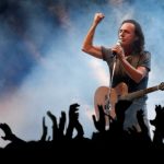 Κερδίστε προσκλήσεις για τη συναυλία του Β. Παπακωνσταντίνου στο Θέατρο Βράχων