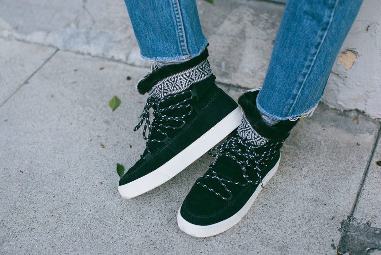 Wi17 L W Alpine Black 10010903 2 1450x1015