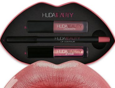 Διαγωνισμός GirlsNextDoor με δώρο σετ μακιγιάζ χειλιών