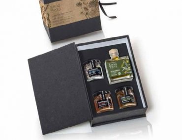 Anoigma Kasetina 575x638