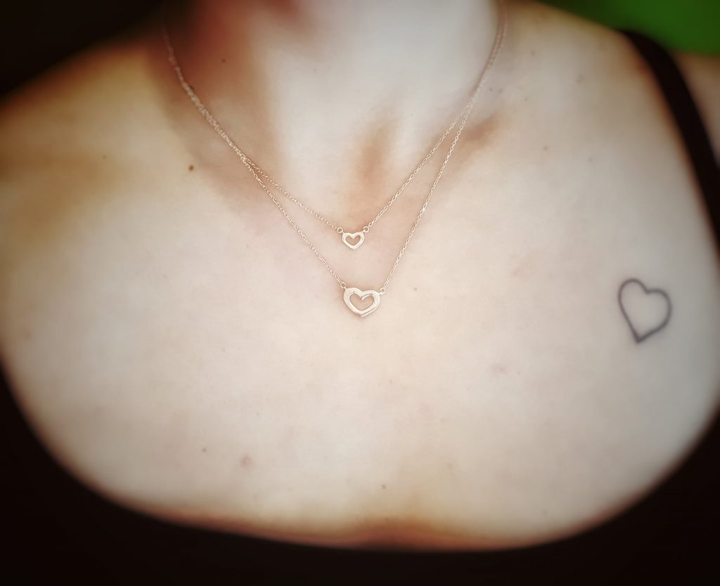 κολιέ καρδούλες από ασήμι 9.25 με ροζ επιχρυσωμα.