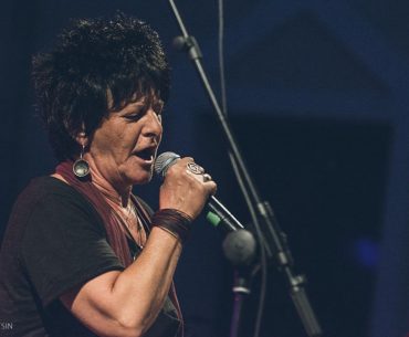 Κερδίστε διπλές προσκλήσεις από το ΤΕΤΡΑΓΩΝΟ ΓΙΑ ΤΗ ΦΩΤΕΙΝΗ ΒΕΛΕΣΙΩΤΟΥ