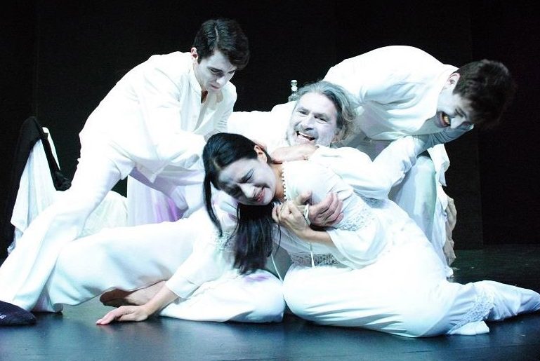 To Teleftaio Paixnidi