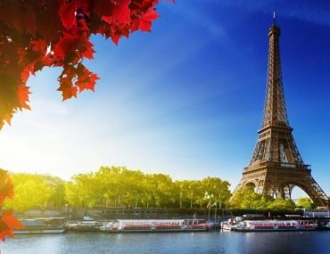 Eiffel Tower Paris France Autumn