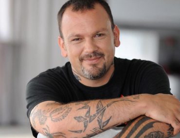 Dimitris skarmoutsos