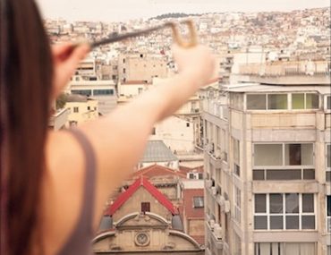 Polemos Ton Polykatoikion