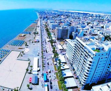 Larnaca Finikoudes