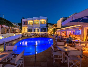 Be7415a19ec2ea63f752ae1049caeed3 Xl