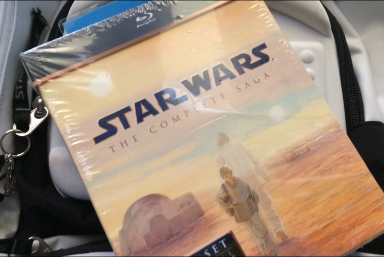 Aποκλειστικόs διαγωνισμόs Star Wars!!