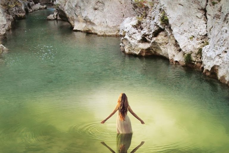 Διαγωνισμός vivlio-life.gr με δώρο το βιβλίο «Η κληρονόμος του ποταμού»