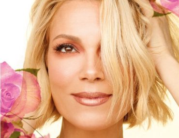 Διαγωνισμός beautyblog.gr με δώρο 5 σετ μακιγιάζ Radiant Professional