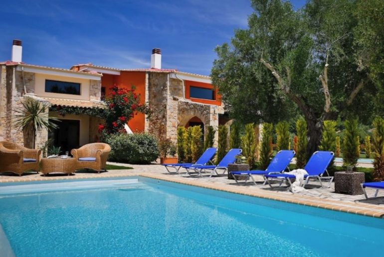 Διαγωνισμός monopoli.gr με δώρο 3ήμερο στο Nefeli Villas & Suites