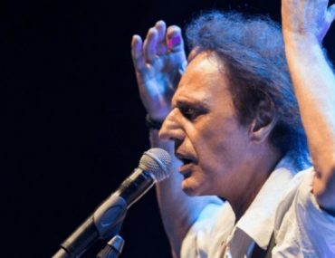 Βασίλης Παπακωνσταντίνου 750x430