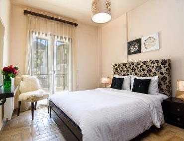 Arktos Suites Dwmatio