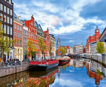 River Houses In Amsterdam Netherlands