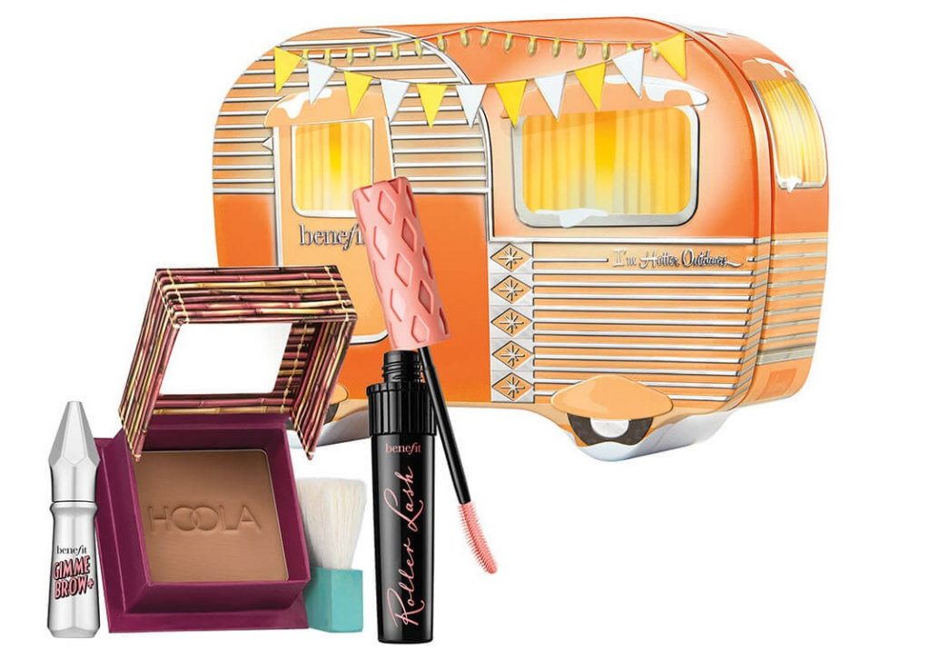 Διαγωνισμός beautyblog.gr με δώρο xmas gift box της Benefit