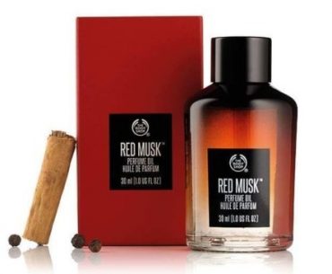 Red Muskperfume Oil Open 450x450