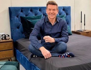 Διαγωνισμός Spiros Soulis με δώρο διπλό κρεβάτι, κομοδίνα και πουφ