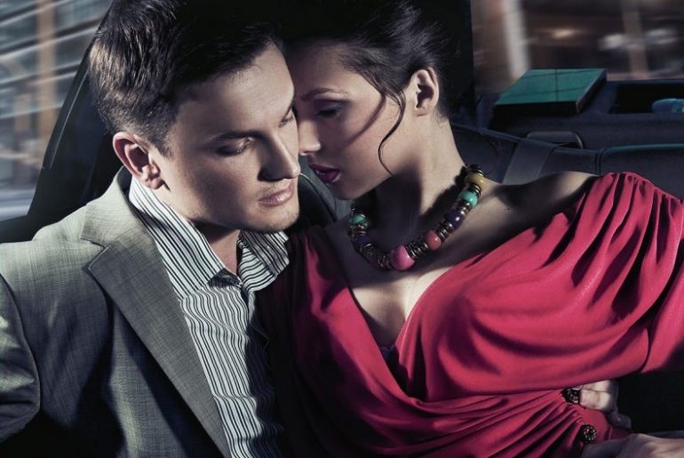 Cover ψιθυροι εραστων 10x15 300 E1594372041437